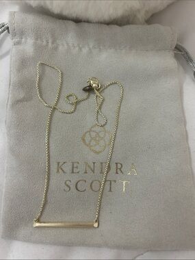 Kendra Scott Gold Horizontal Bar Necklace